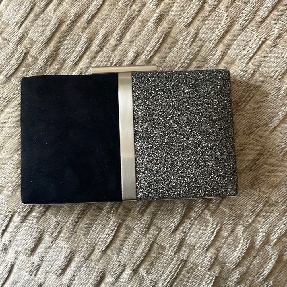 Sondra Roberts Suede and Metallic Evening 🫥Bag